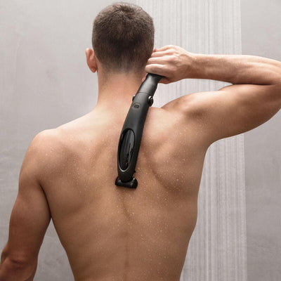 Depiladora Corporal Masculina com Cabo Extensível InnovaGoods - debemcomavida.pt