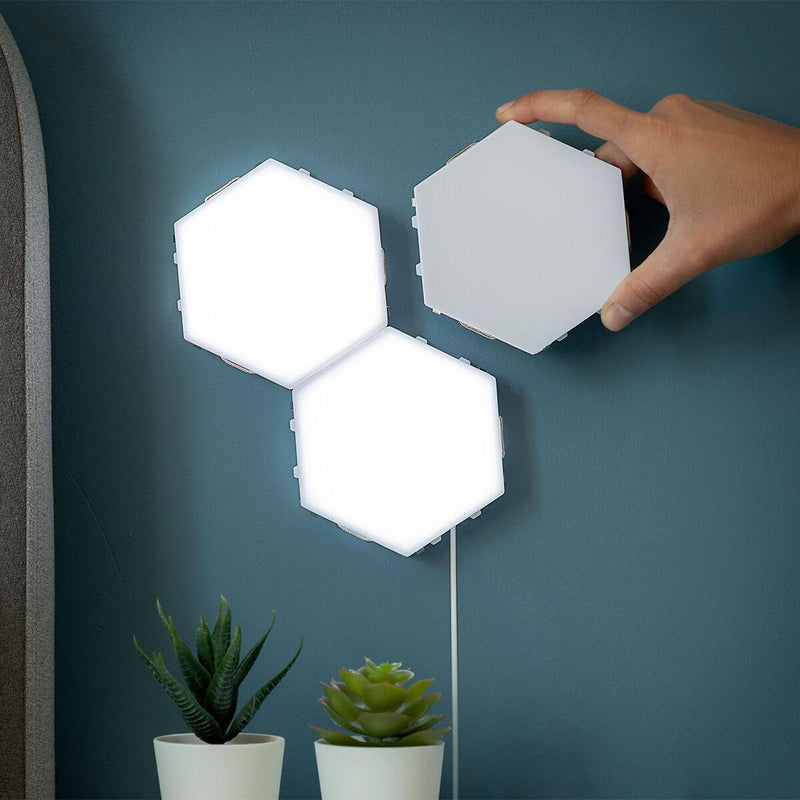 Conjunto de Painéis LED Modulares Magnéticos e Táteis Tilight InnovaGoods (Pack de 3) - debemcomavida.pt