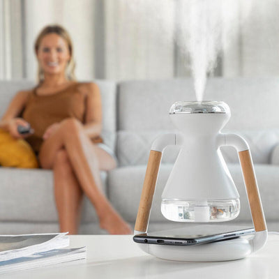 Humidificador Difusor de Aromas e Carregador Sem Fios 3 em 1 Misvolt InnovaGoods - debemcomavida.pt